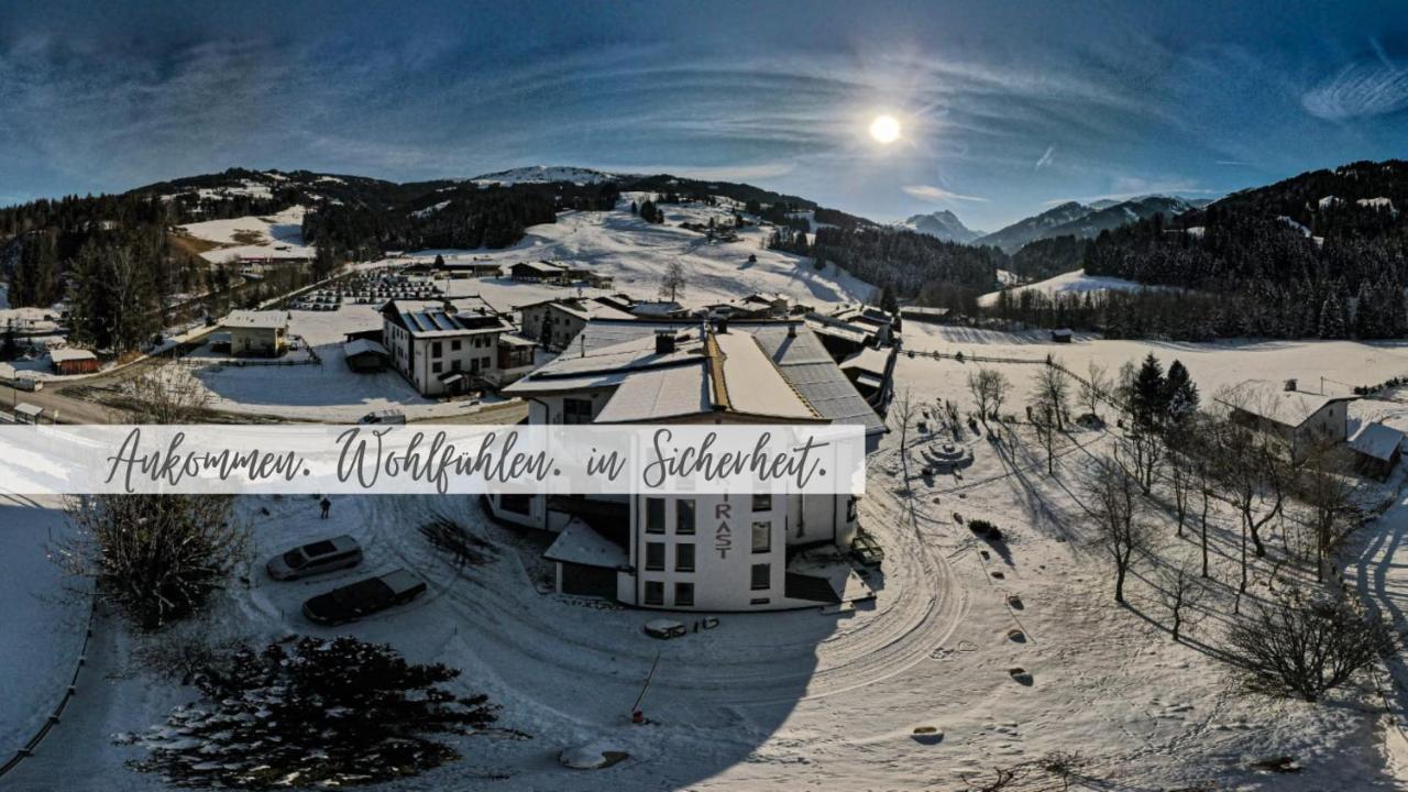 Gasthof Skirast Kirchberg in Tirol Exterior photo